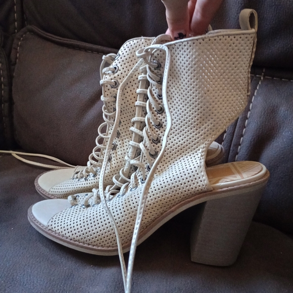 Dolce Vita Lace Up Heeled Boots - Picture 2 of 8